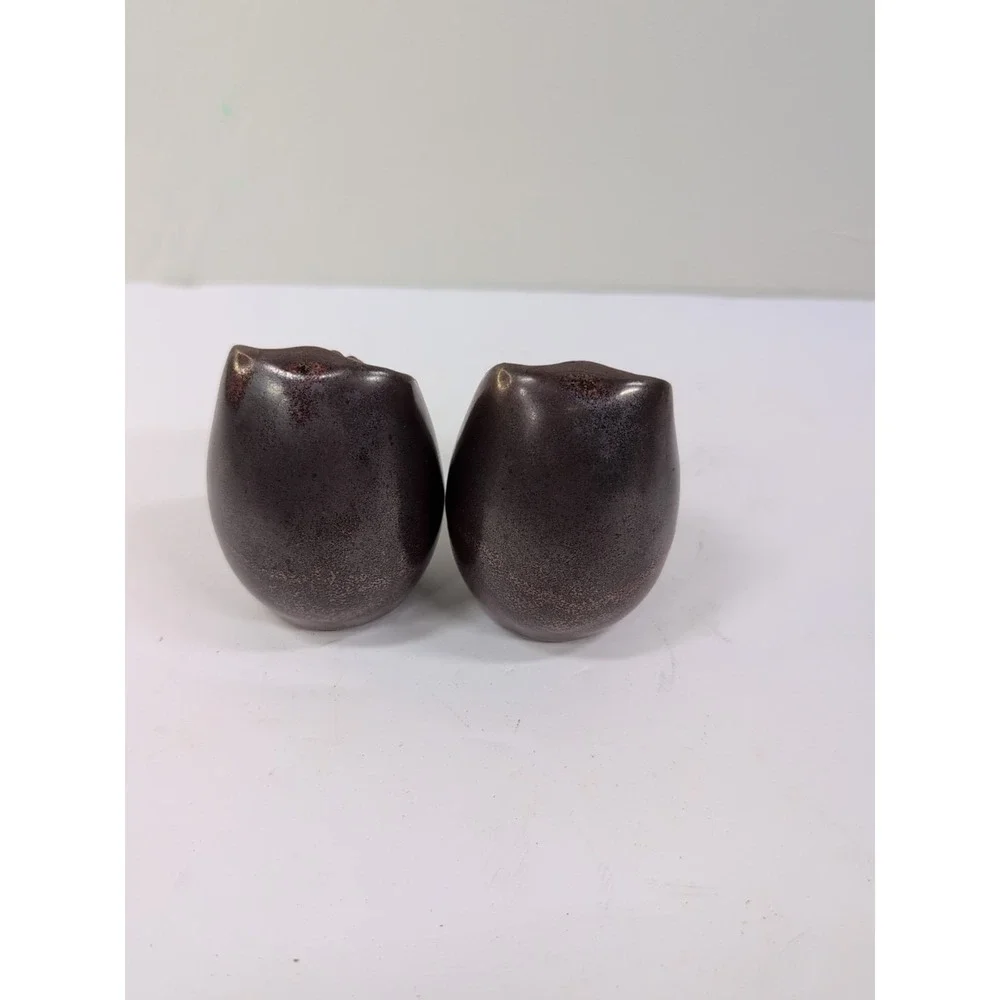Vintage UCTCI Japan Stoneware Pottery Monkey Ape Salt & Pepper Shakers‎